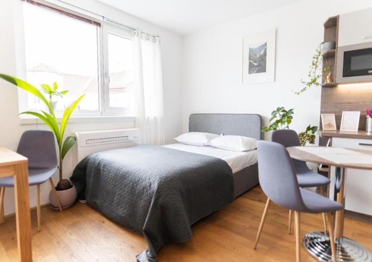 Hotel Triester Vídeň Exteriér fotografie